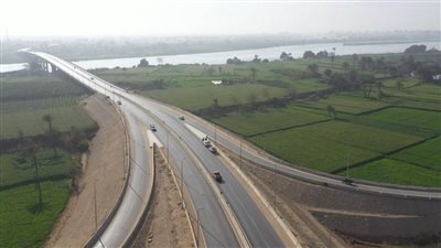ضخ 6 مليارات جنيه في مشروعات الطرق بالمنيا 