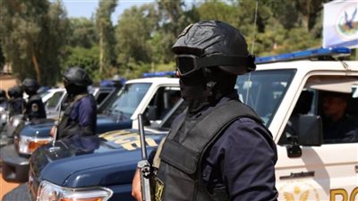 بعد تداول الواقعة على الفيس بوك.. ضبط مهتز نفسياً بالقاهرة