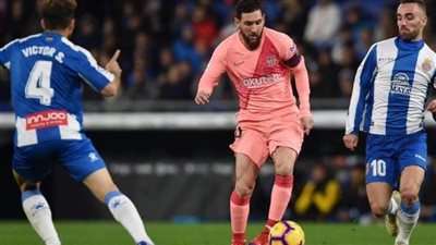 ميسي يقود هجوم برشلونة أمام إسبانيول