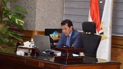 وزير الرياضة يشهد الجلسة الافتتاحية لملتقى التسويق والاستثمار الرياضي