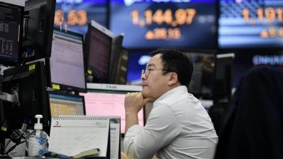 أسواق آسيا تتراجع جماعيًا في ختام جلسات الأسبوع