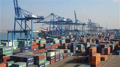 ميناء دمياط يستقبل 7 سفن للبضائع العامة والحاويات