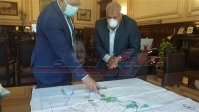 وزير الزراعة يبحث مع محافظ الوادي الجديد تطوير الري