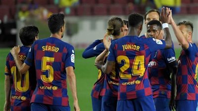 برشلونة يهز شباك بلد الوليد بهدف في الشوط الأول