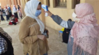 محافظ بني سويف يتابع امتحانات الثانوية العامة