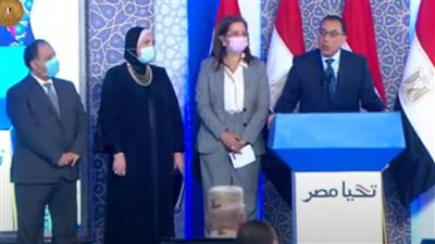 رئيس الوزراء: المؤسسات الدولية تتوقع تحقيق مصر معدلات نمو إيجابية 