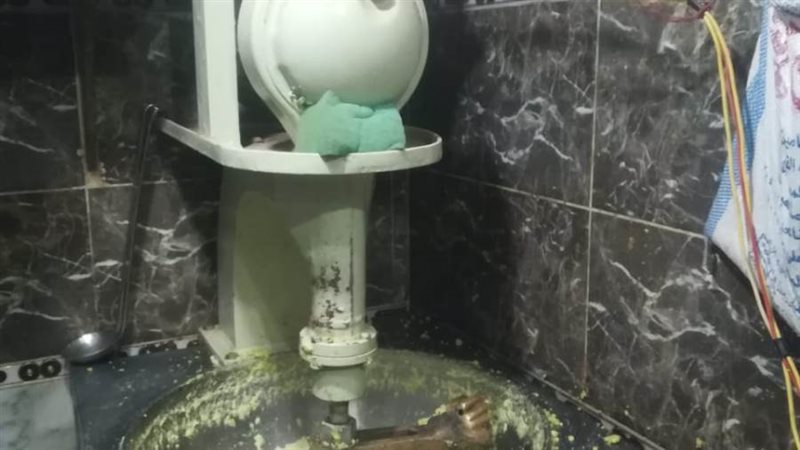 ضبط مواد غذائية فاسدة