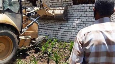 محافظ سوهاج: إزالة 154 حالة تعدٍّ خلال ٥ أيام