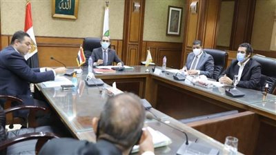 نائب محافظ سوهاج يترأس الاجتماع الخامس للجنة مراجعة تراخيص أعمال البناء