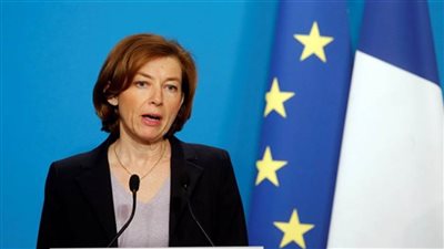 فرنسا تطالب تركيا باحترام حظر التسليح إلى ليبيا