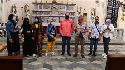 تنظيم رحلات للتوعية السياحية في المحافظات 