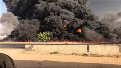 عاجل.. حريق ماسورة بترول بطريق الإسماعيلية الصحراوي 