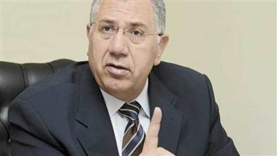 الزراعة: استخدام تكنولوجيا الأقمار الصناعية ( GPS ) فى تكويد مزارع الرمان