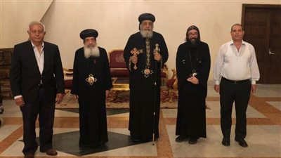  البابا تواضروس يجتمع بلجنة خدمة كنائس المقطم