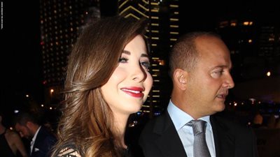 في فيديو جديد.. شاهد نانسي عجرم لحظة قتل زوجها لمحمد الموسى