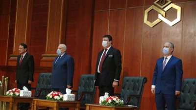 حسين زين: الإعلام الوطني سيتبع أعلى معايير الشفافية في تغطية انتخابات الشيوخ