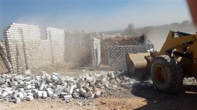  25 قرار إزالة لتعديات بمدينة القرنة بالأقصر