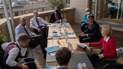 تمديد القمة الأوروبية بشأن كورونا