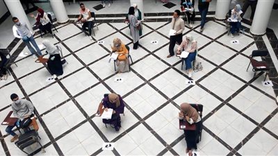 مواصلة امتحانات نهاية العام لسنوات التخرج بجامعة العريش