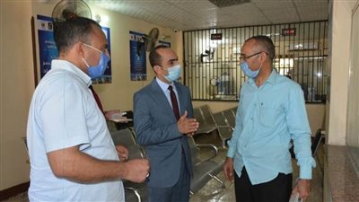 نائب محافظ سوهاج يتفقد المركز التكنولوجي لخدمة المواطنين وأعمال الصرف الصحي بساقلتة