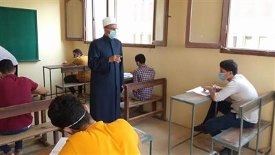 وكيل الأزهر يتفقد لجان الثانوية الأزهرية بالمنوفية