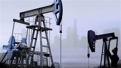    أسعار النفط تتراجع عن أعلى مستوياتها في 4 أشهر