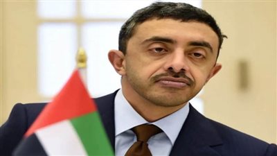 عبدالله بن زايد يبحث مع مسؤولين ليبيين تطورات الأوضاع في ليبيا