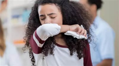 لتجنب العدوى.. إتيكيت السعال والعطس في زمن كورونا