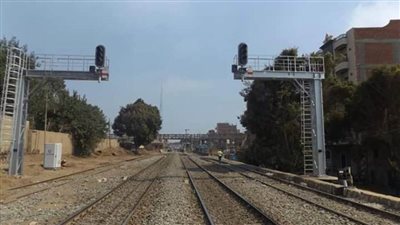 وزير النقل يعلن دخول برج ملوي لإشارات السكك الحديدية 