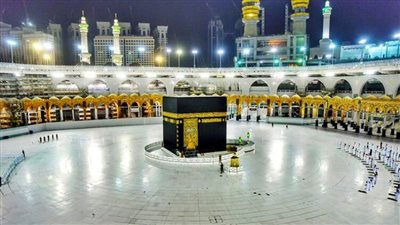 وزير الحج السعودي: لن يؤدي أي مسؤول بالمملكة فريضة الحج هذا العام