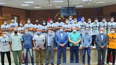 محافظ البحيرة يلتقي لاعبي مركز شباب كفر قشاش بشبراخيت