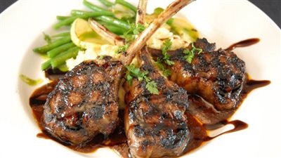 تعرفي على السعرات الحرارية قبل تناول لحمة العيد