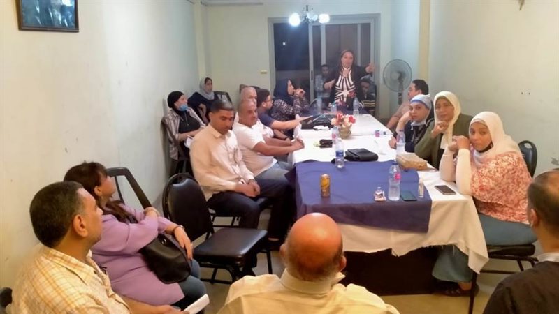 جانب من اجتماع حزب