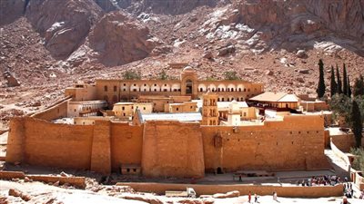 دير سانت كاترين يفتح أبوابه لاستقبال الزائرين