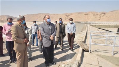 محافظ أسيوط يتفقد محطة معالجة الصرف الصحي بالحبايشة ضمن مشروع صرف البدارى