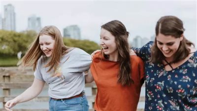 في يوم الصداقة العالمي .. 6 طرق لاستعادة علاقتك بأصحابك القدامى