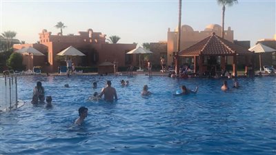 السياحة تنفي منعها  للبوركيني