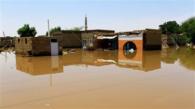 ارتفاع مناسيب النيل والمياه تغمر أحياء كاملة بالسودان