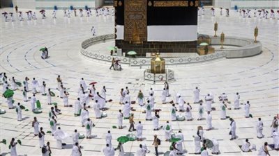 حجاج بيت الله الحرام يبدأون رمي الجمرات ثالث أيام التشريق