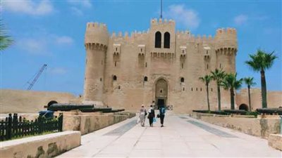 لليوم الرابع علي التوالي قايتباى بالإسكندرية كاملة العدد