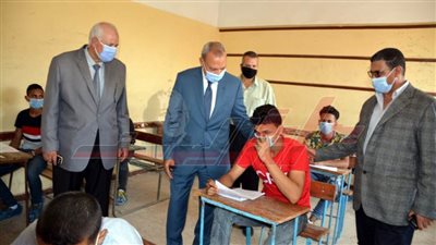 محافظ القليوبية يؤكد استقرار لجان امتحانات الثانوية الزخرفيه المعمارية ببنها