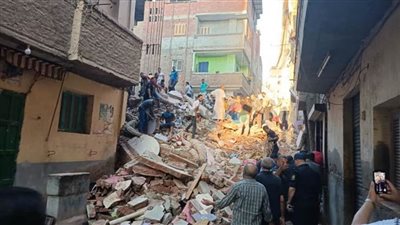 النيابة العامة تباشر التحقيقات في واقعة انهيار عقار بـ