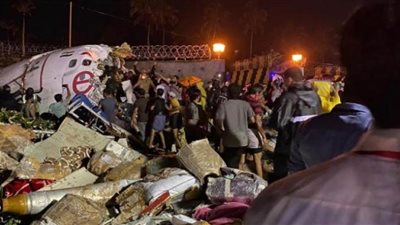 مقتل 14 شخصاً وإصابة 123 آخرين في حادث تحطم طائرة جنوبي الهند