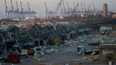 توقيف مسؤولين لبنانيين بخصوص التحقيقات في انفجار بيروت