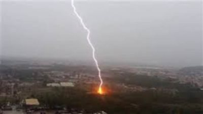 مصرع شخص وإصابة 3 تعرضوا لصاعقة رعدية بموريتانيا