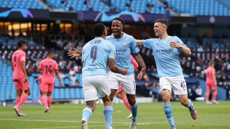 الشوط الأول من مباراة