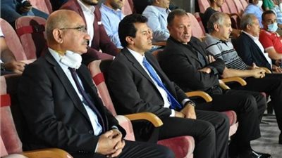 وزير الرياضة يشهد مباراة الأهلي وانبي بعد استئناف الدوري الممتاز