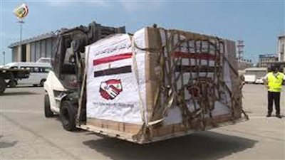 عاجل.. وصول الطائرة الثالثة من الجسر الجوي الإغاثي المصري إلى لبنان