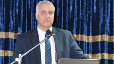 رئيس جامعة الإسكندرية وأعضاء هيئة التدريس يدلون بأصواتهم