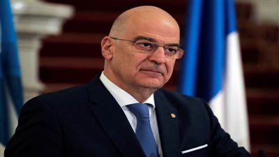 وزير الخارجية اليوناني يطالب تركيا بمغادرة الجرف القاري على الفور